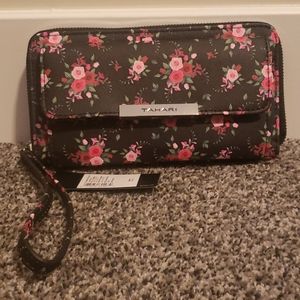 Tahari wristlet wallet